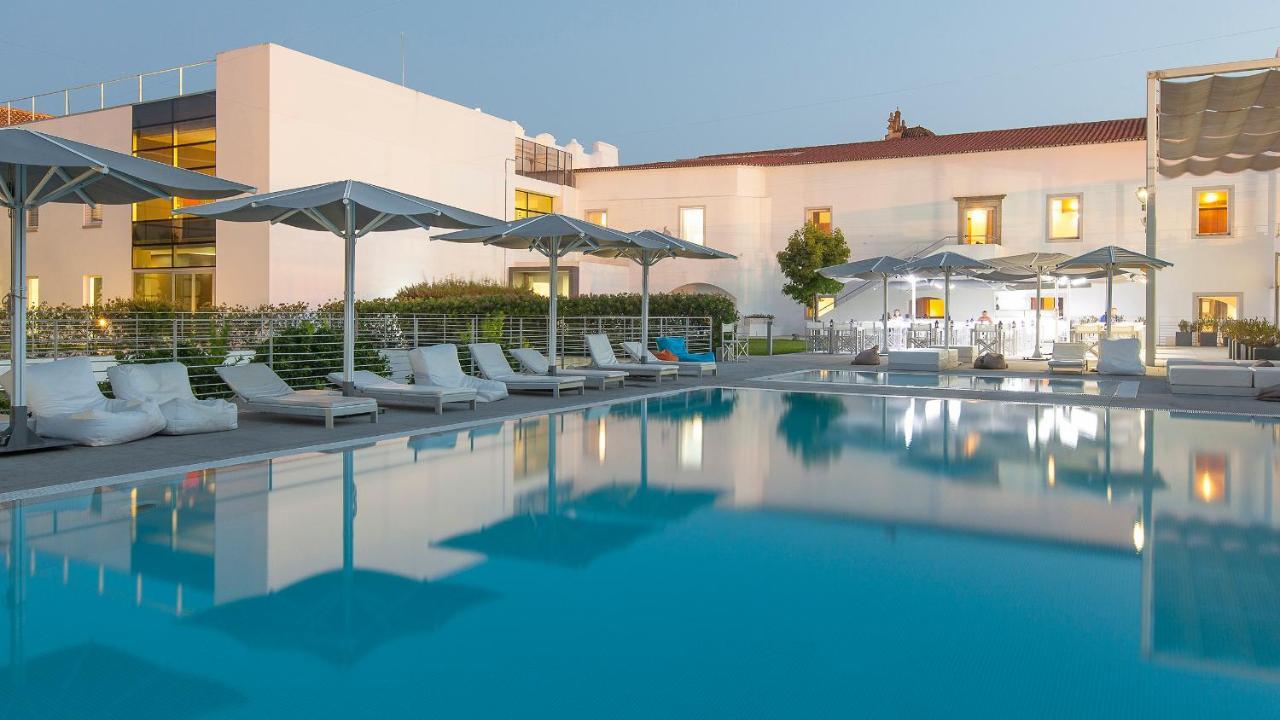 Готель M'Ar De Ar Aqueduto Евора Екстер'єр фото The hotel's pool