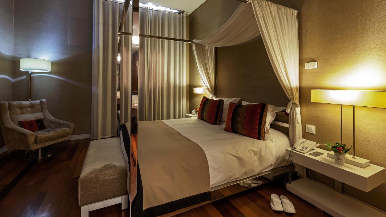 Готель M'Ar De Ar Aqueduto Евора Екстер'єр фото A bedroom at the hotel